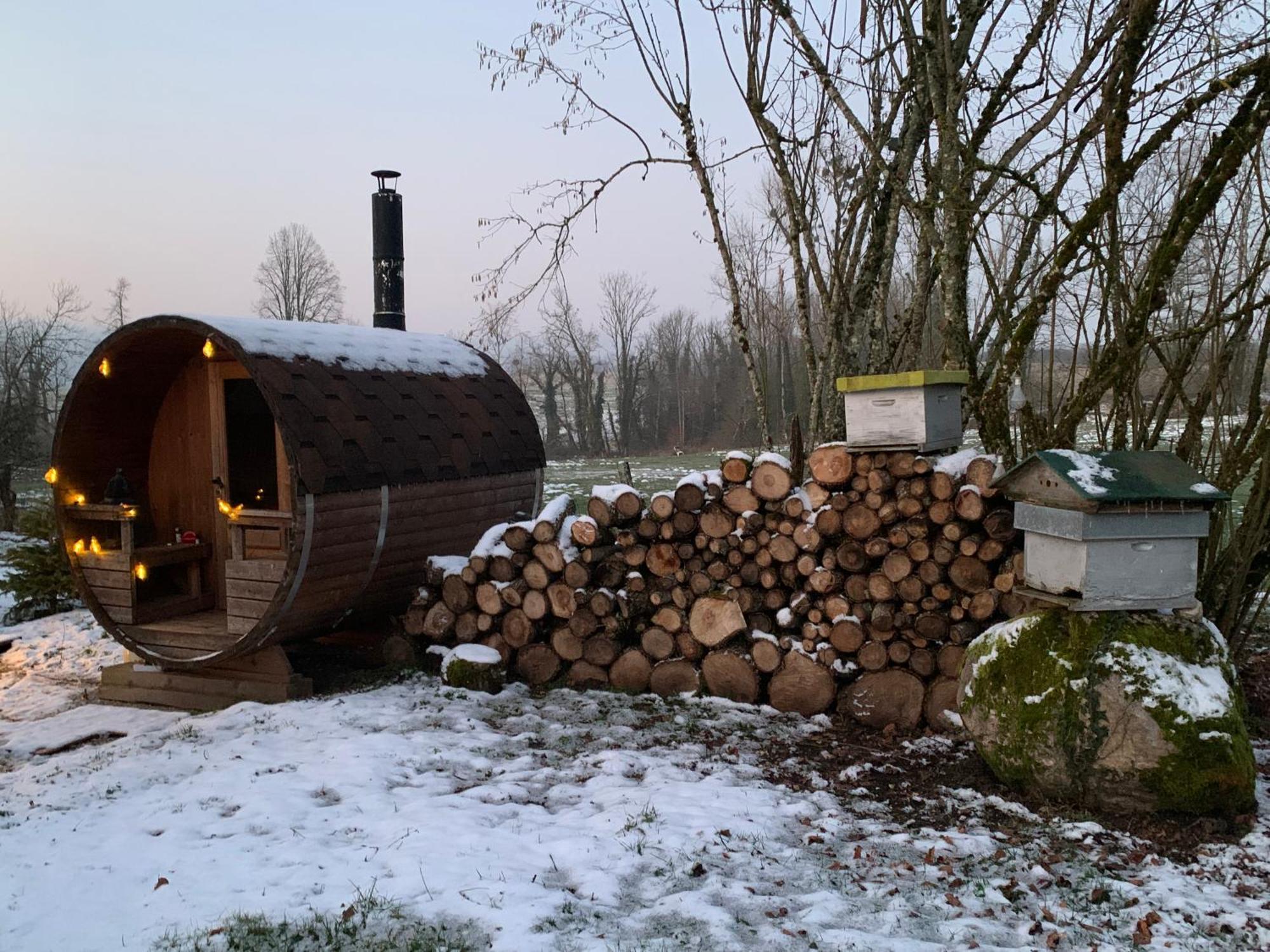 Cabane En Bois Avec Bain Nordique Et Sauna Marigny  المظهر الخارجي الصورة